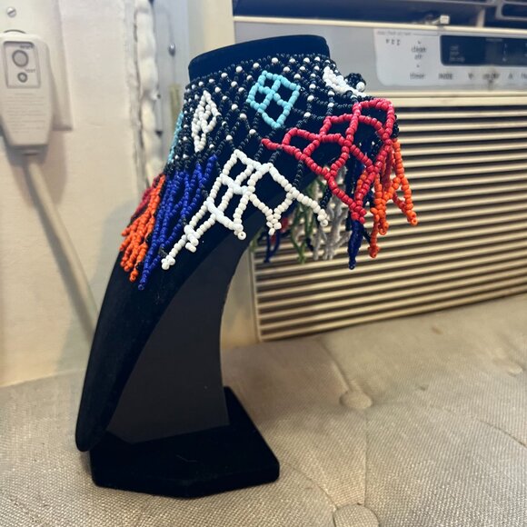 African Maasai Handmade Beaded Collar Necklace - NWT - Picture 9 of 10